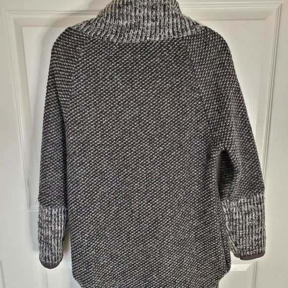 Lola Made in Italy Wool Blend Sweater - Picture 5 of 6